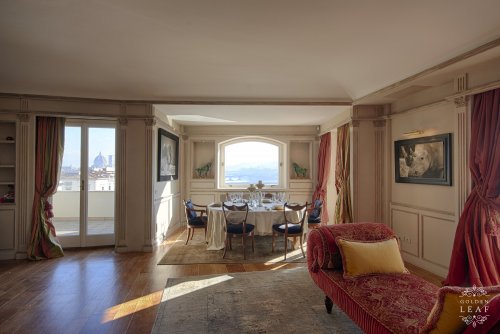 Gold River Penthouse Florence
